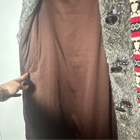 Yumi Red and Cream Patterned Cardigan with Faux Fur Trim and Faux Leather Button - Picture 12 of 13